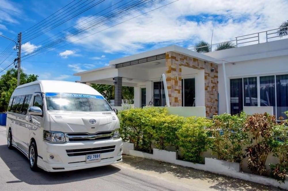 Baan Jidapa Pool Villa Hua Hin
